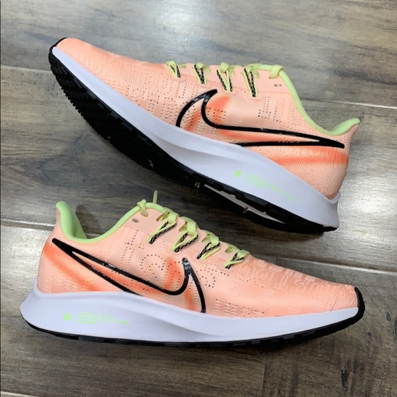 NIKE W AIR ZOOM PEGASUS 36 PRM RISE - Picture 4 of 16